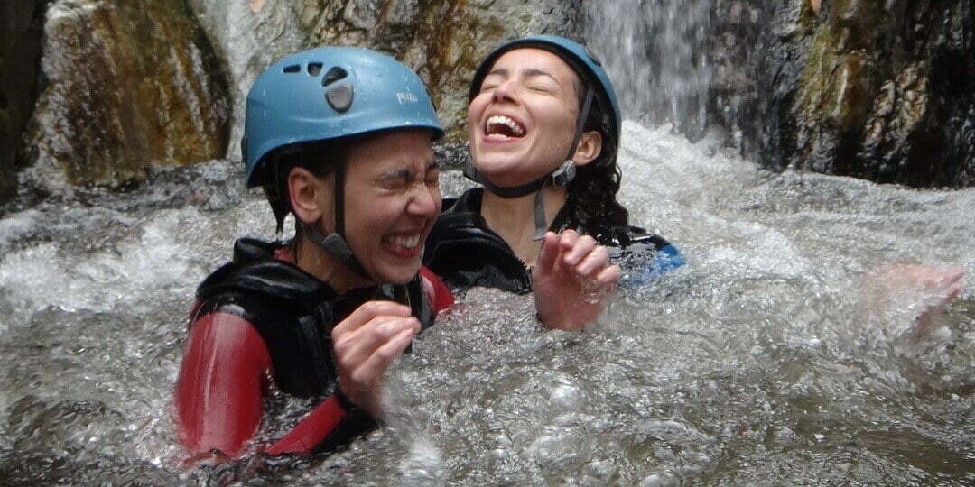 Canyoning en eaux chaudes sulfureuses